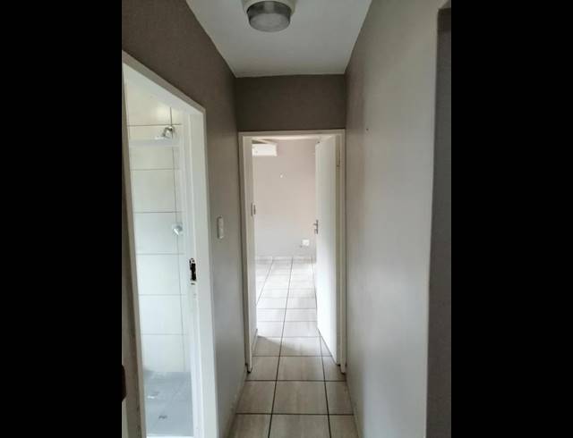 2 BEDROOM PROPERTY TO RENT IN MEER EN SEE